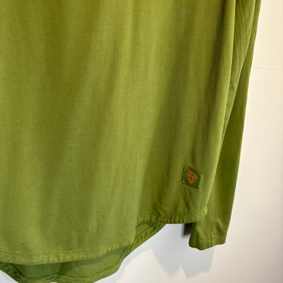 Jumper Premium Threads Ultralayer Lightweight Hoodie in Olive - size Small - Picture 3 of 5